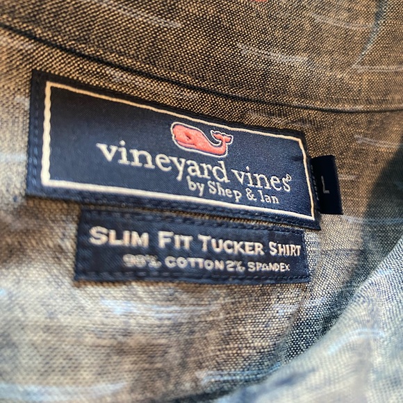 Vineyard Vines Short sleeve button up - Picture 3 of 4